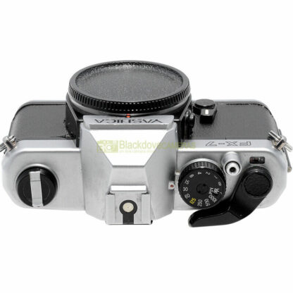 Yashica FX-7. Fotocamera reflex automatica a pellicola. Macchina fotografica. - immagine 5